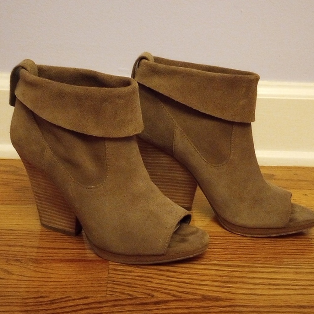 Vince Camuto booties